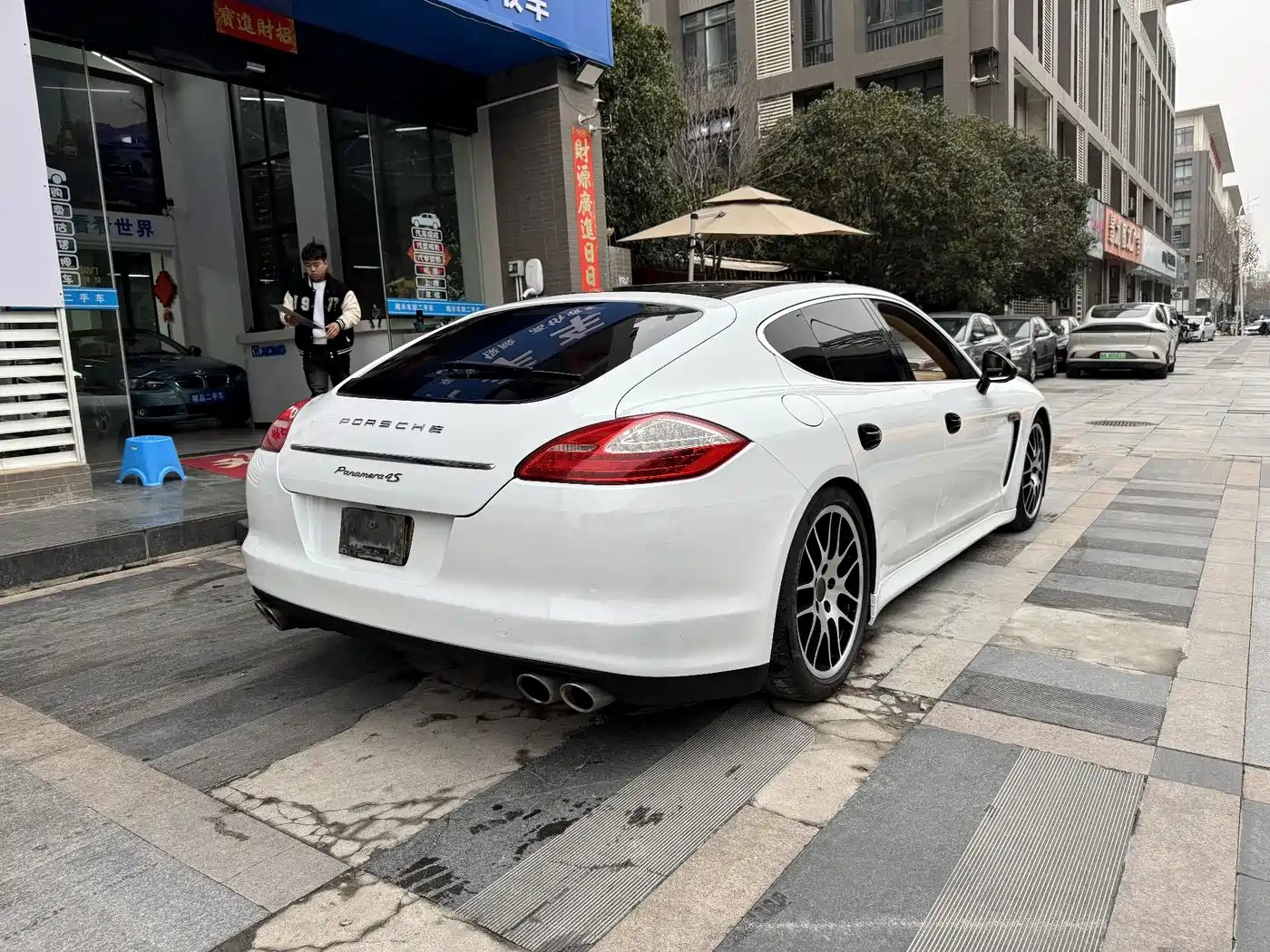 Porsche Panamera 2010 Model Panamera S 4.8L фото 13