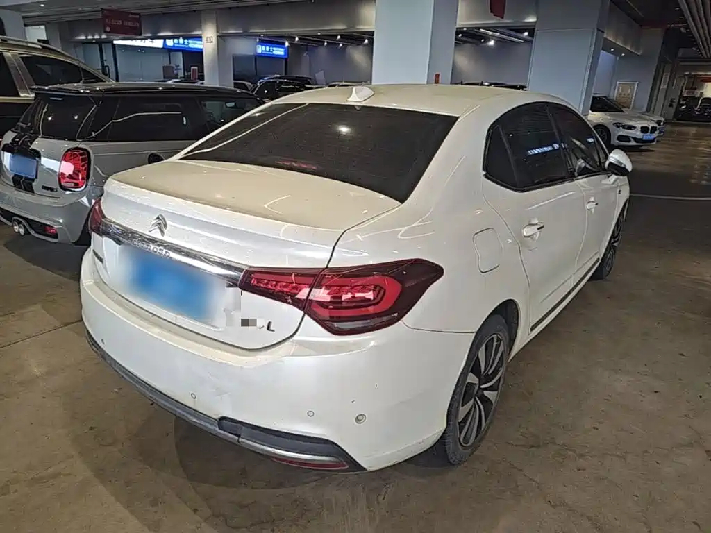 Citroën C4L 2017 2016 1.6T Automatic Elite Edition