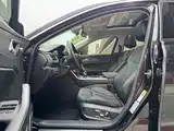 Фото 6 - Hongqi H5
