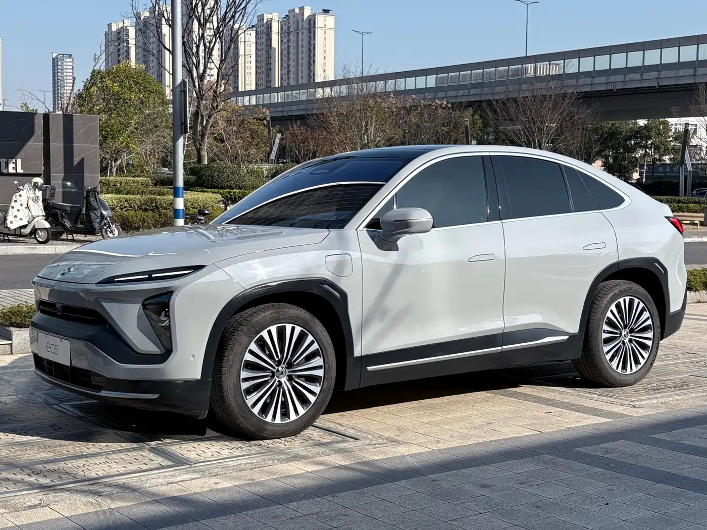 NIO NIO EC6