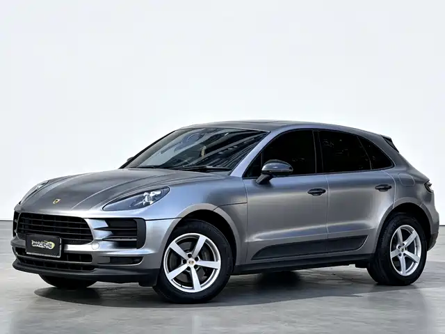 Porsche Macan 2018 Macan 2.0T — фото 1