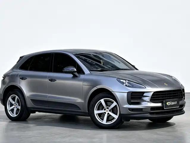 Porsche Macan 2018 Macan 2.0T — фото 3
