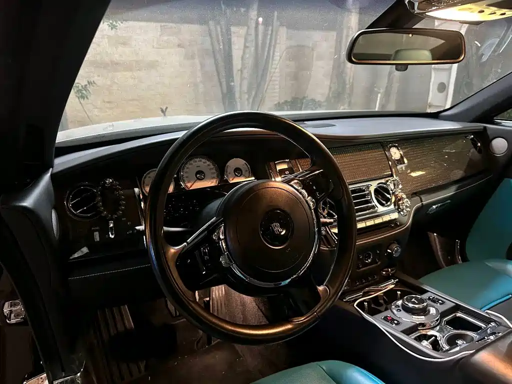 Rolls-Royce Wraith 2018 2017 6.6T Black Badge Edition