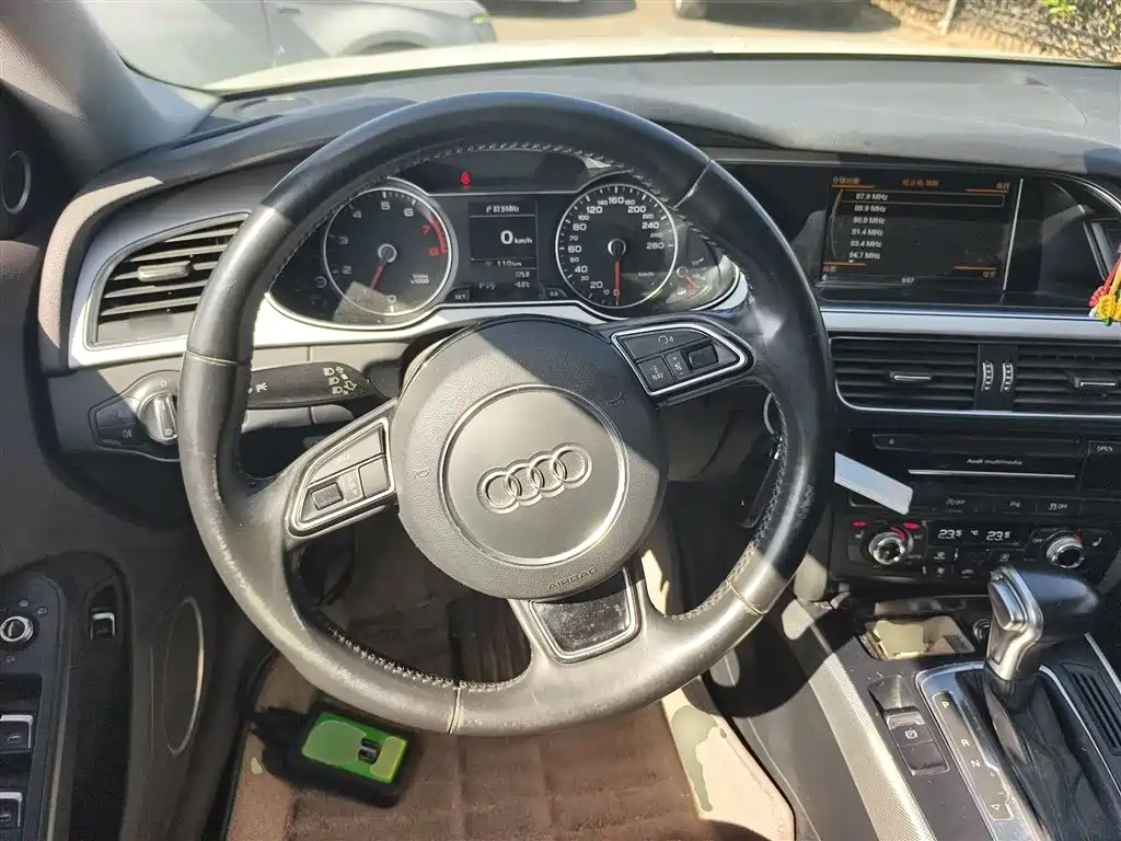 Audi A4 (Import) 2014 40 TFSI allroad quattro plus фото 3