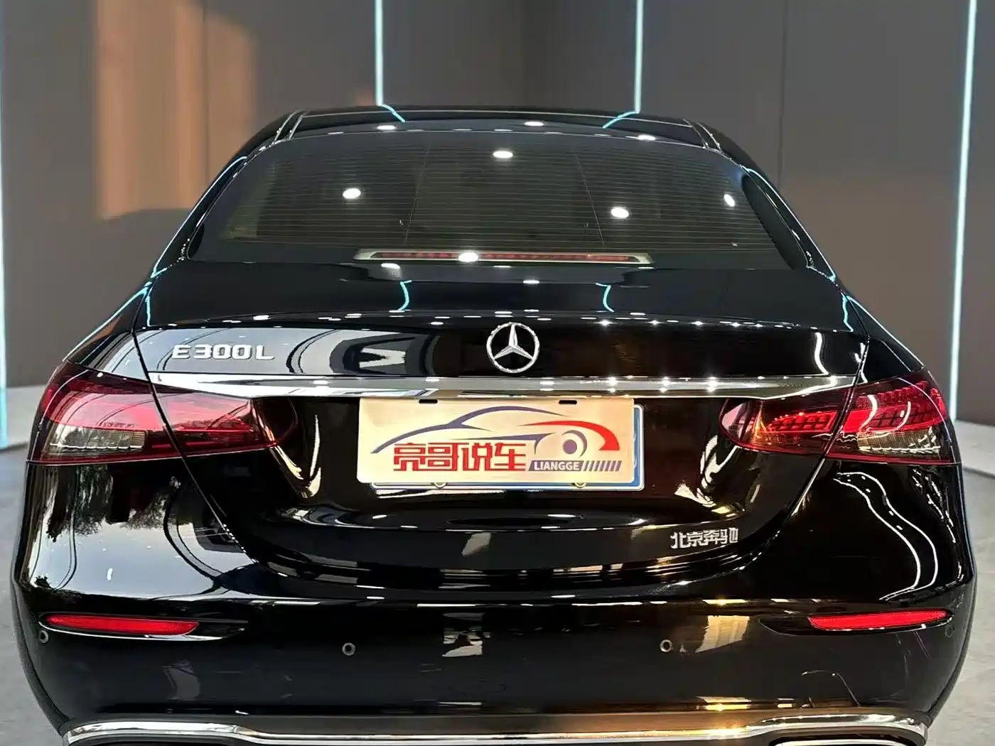 Mercedes-Benz E-Class 2022 Facelift III E 300 L Luxury фото 7