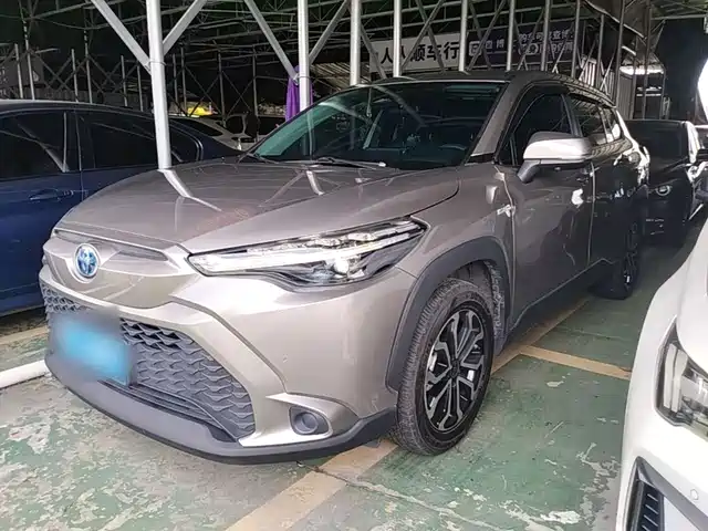 Toyota Frontlander 2024