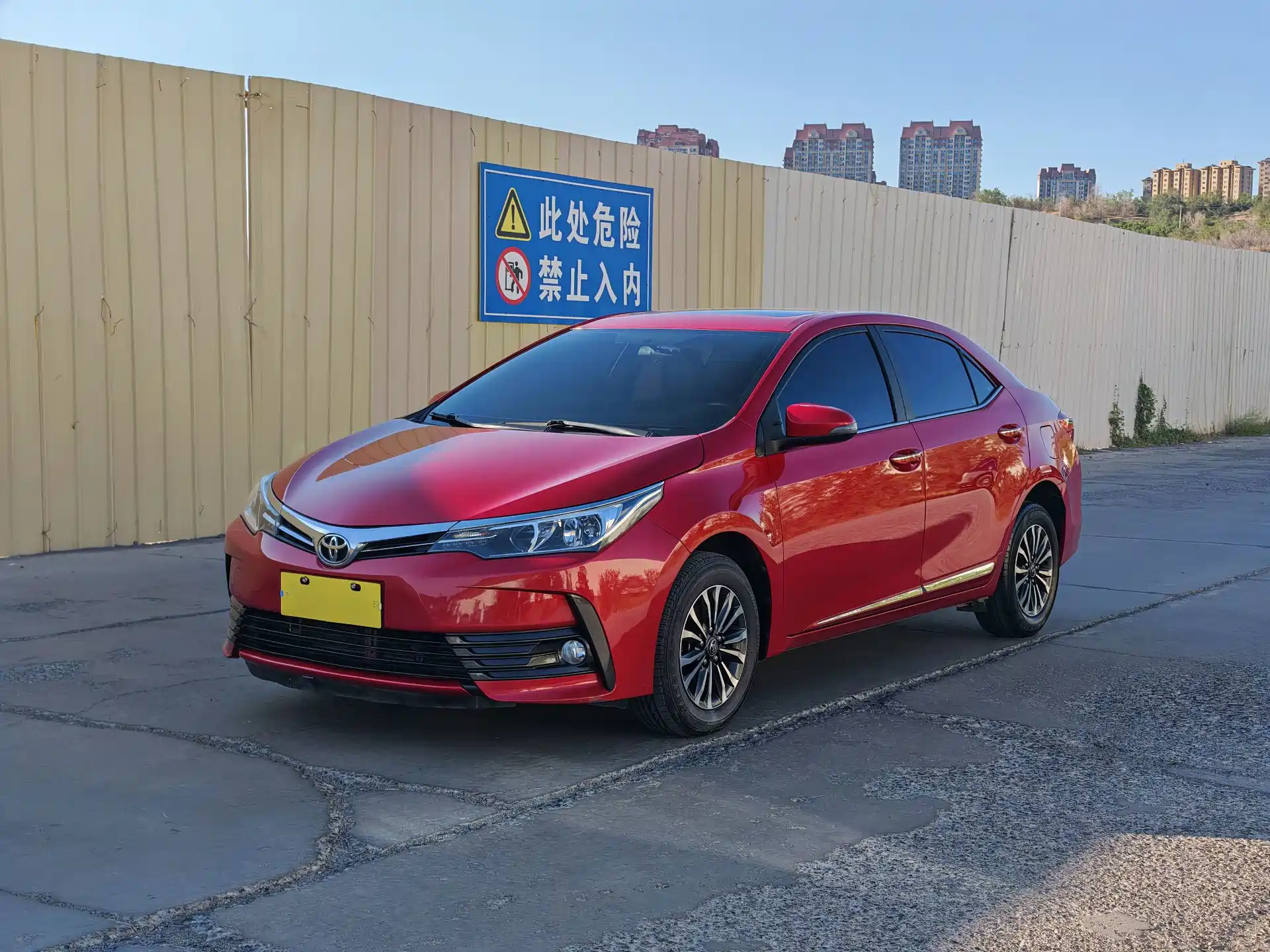 Фото 1 - Toyota Corolla