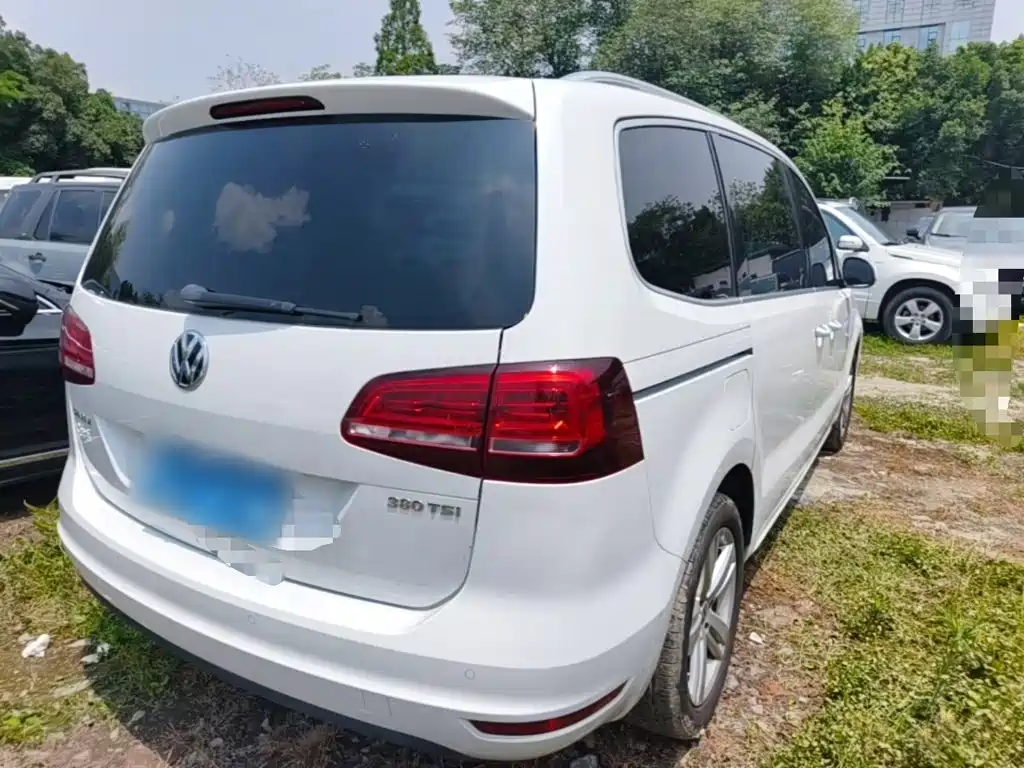 Фото 7 - Volkswagen Sharan