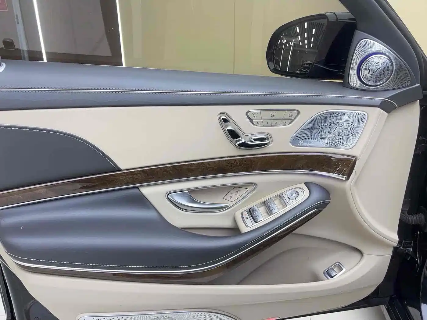 Mercedes-Benz Maybach S-Class 2015 S 600 фото 2