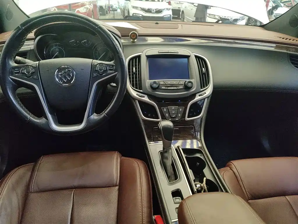 Buick LaCrosse 2013 2.4L SIDI Elite Comfort фото 10