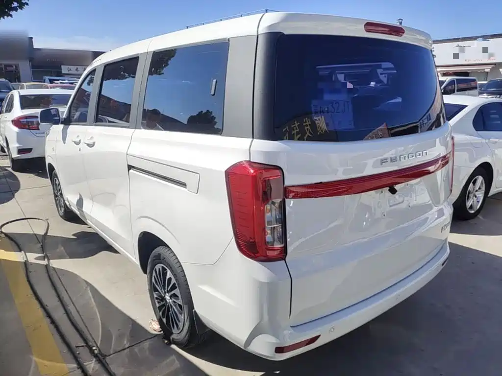 Dongfeng Fengguang Fengguang 380 2024 2022 1.5L Comfort Passenger Van (Leaf Spring) 7-Seater