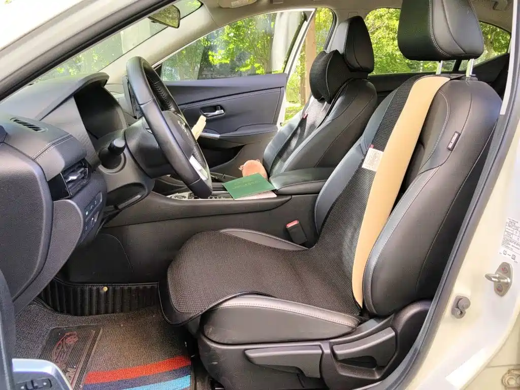 Nissan SYLPHY, миниатюра 11