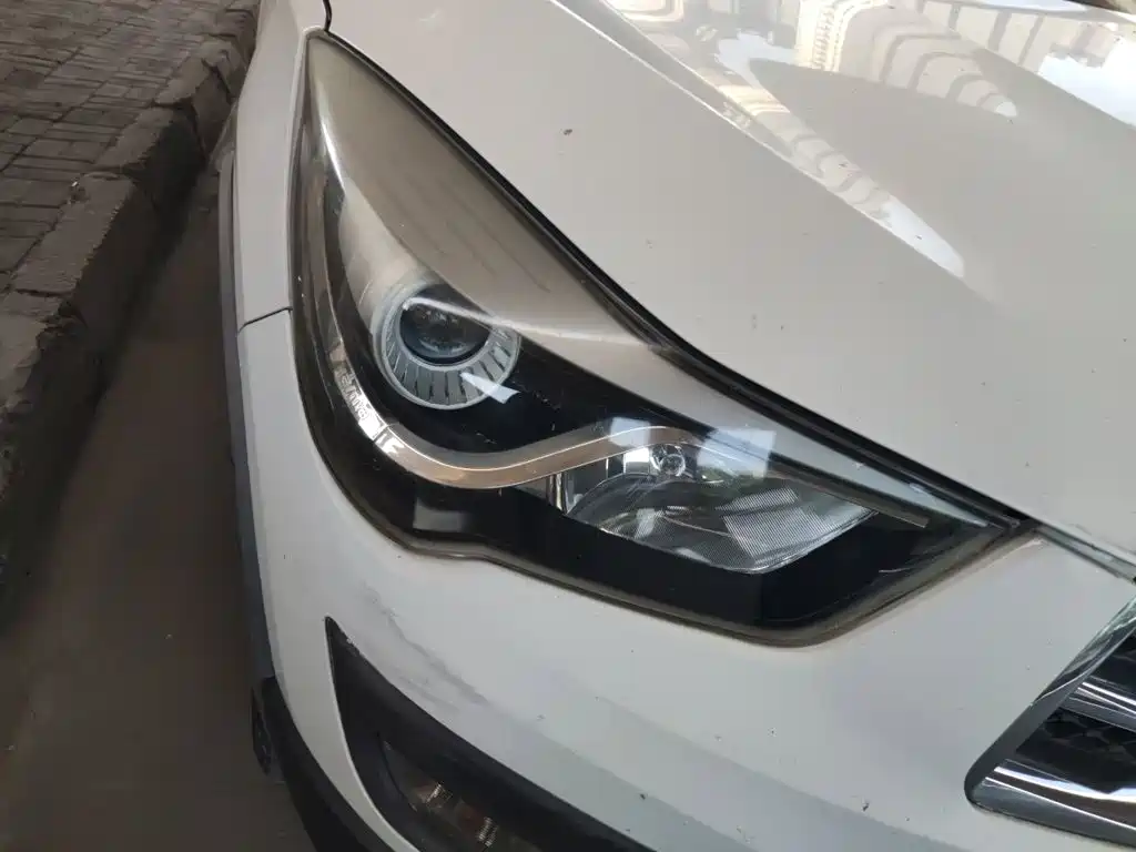 Haima S5 2015 2015 1.5T CVT Flagship Edition