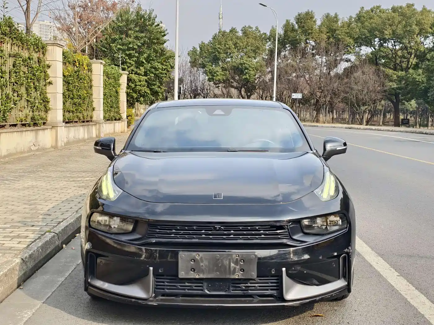 Lynk & Co 03 2021 2.0TD Auto Jin Plus фото 2