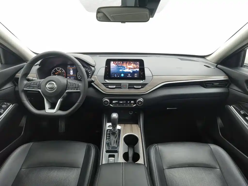 Nissan TEANA, миниатюра 5