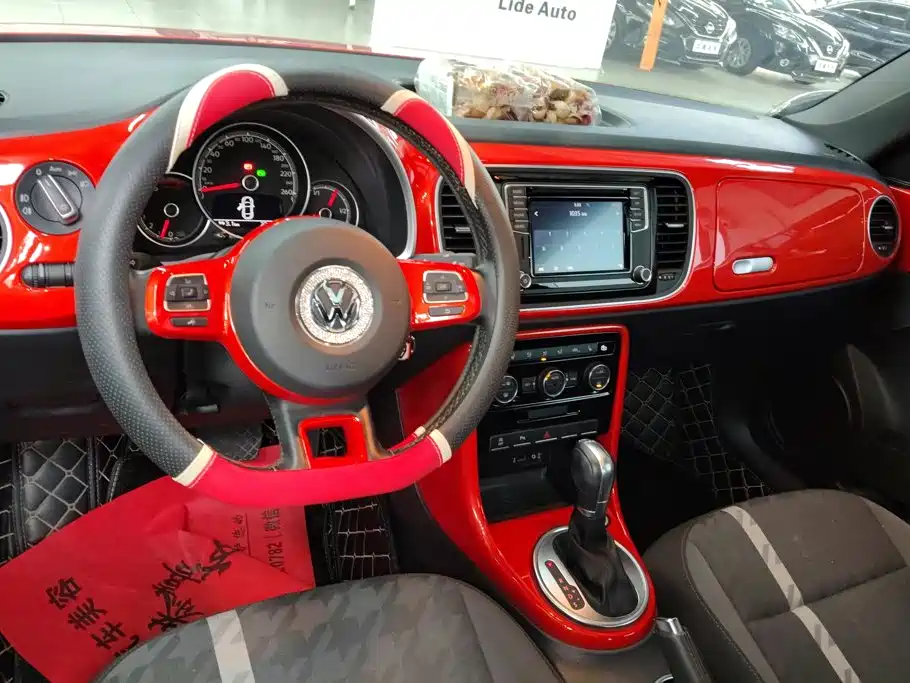 Volkswagen Beetle 2021 2018 280TSI Free Joy Edition