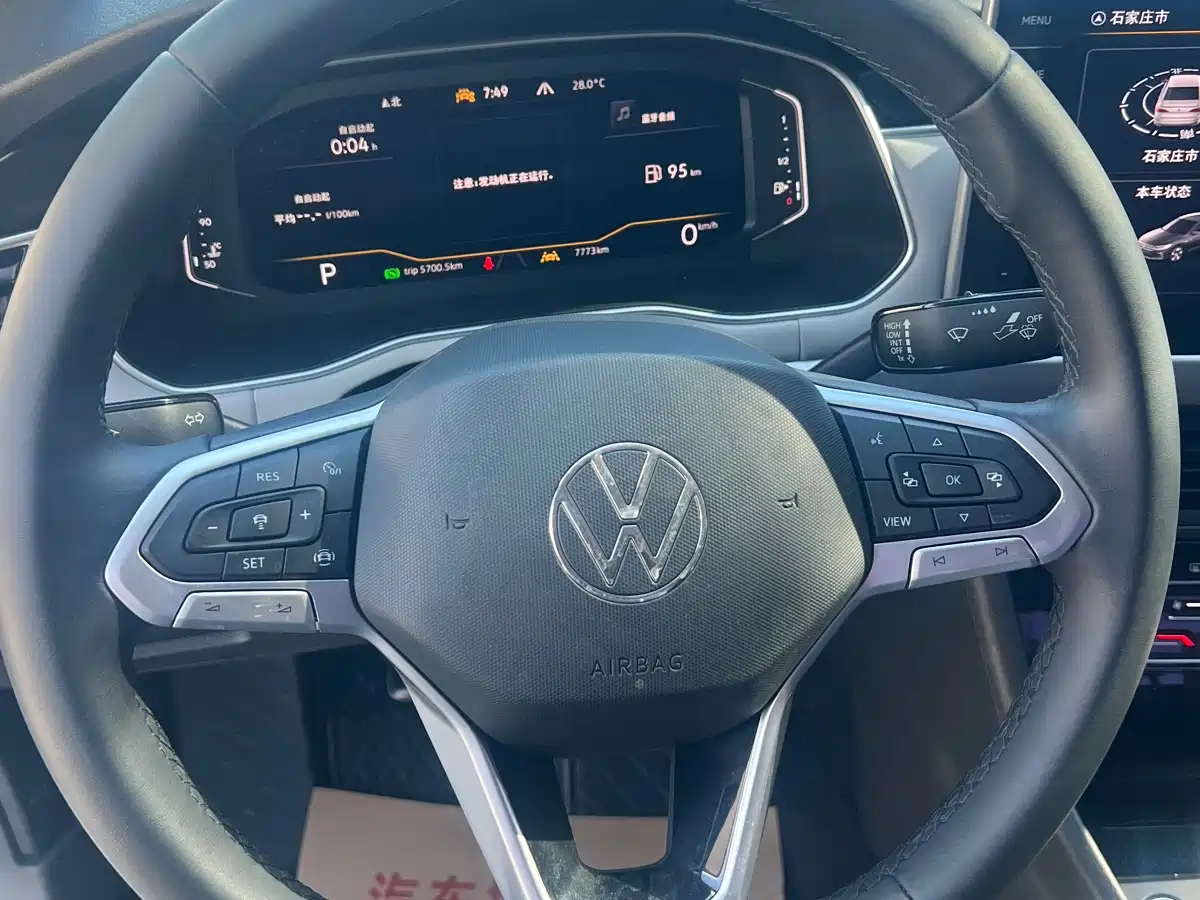 Volkswagen Bora 2024 300TSI DSG Premium Ride Edition фото 13