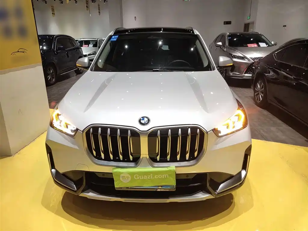 BMW X1 2023 sDrive25Li X Design Package фото 3