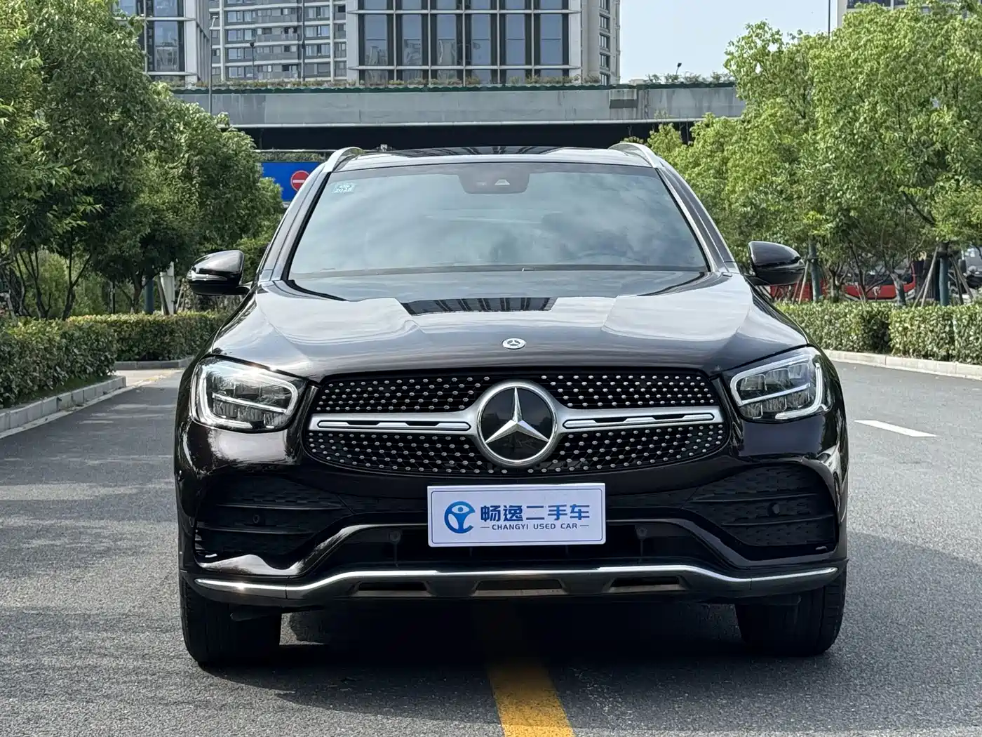 Mercedes-Benz GLC 2022 Facelift GLC 300 L 4MATIC Dynamic фото 2