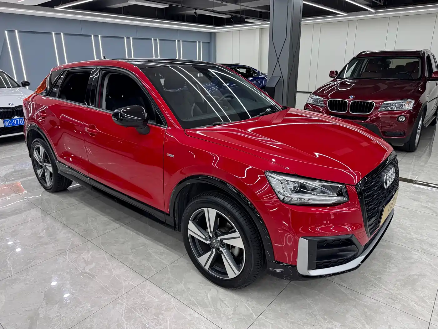 Audi Q2L 2020 35 TFSI Fashion Dynamic Model фото 3