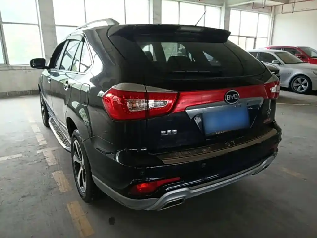 BYD S7 2014 2015 2.0T Automatic Premium