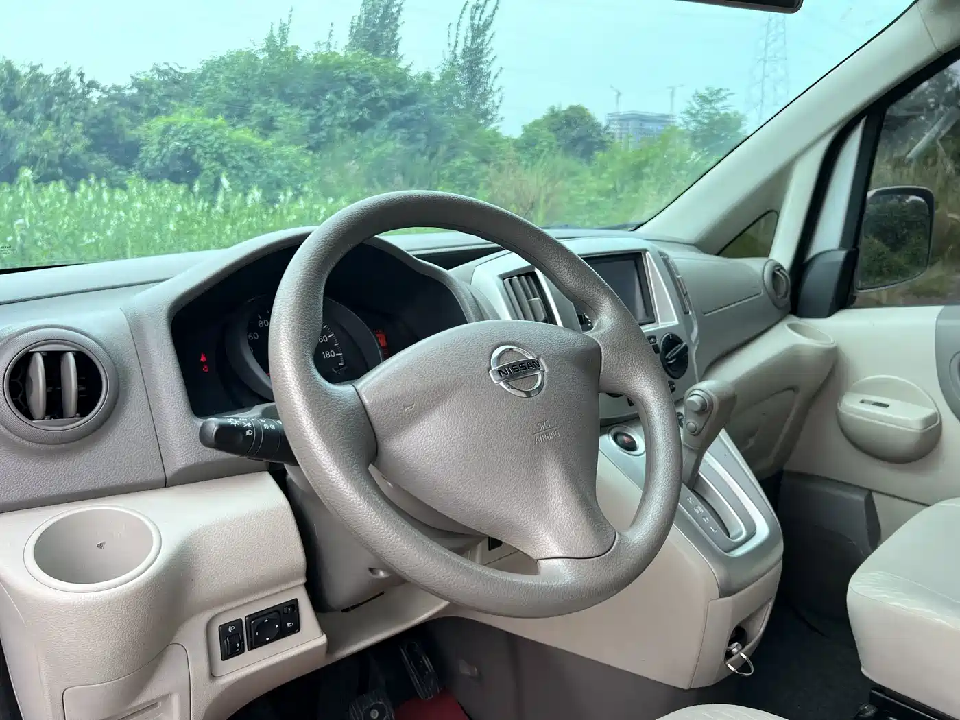 Nissan NV200 2018 2018 1.6L CVT Premium
