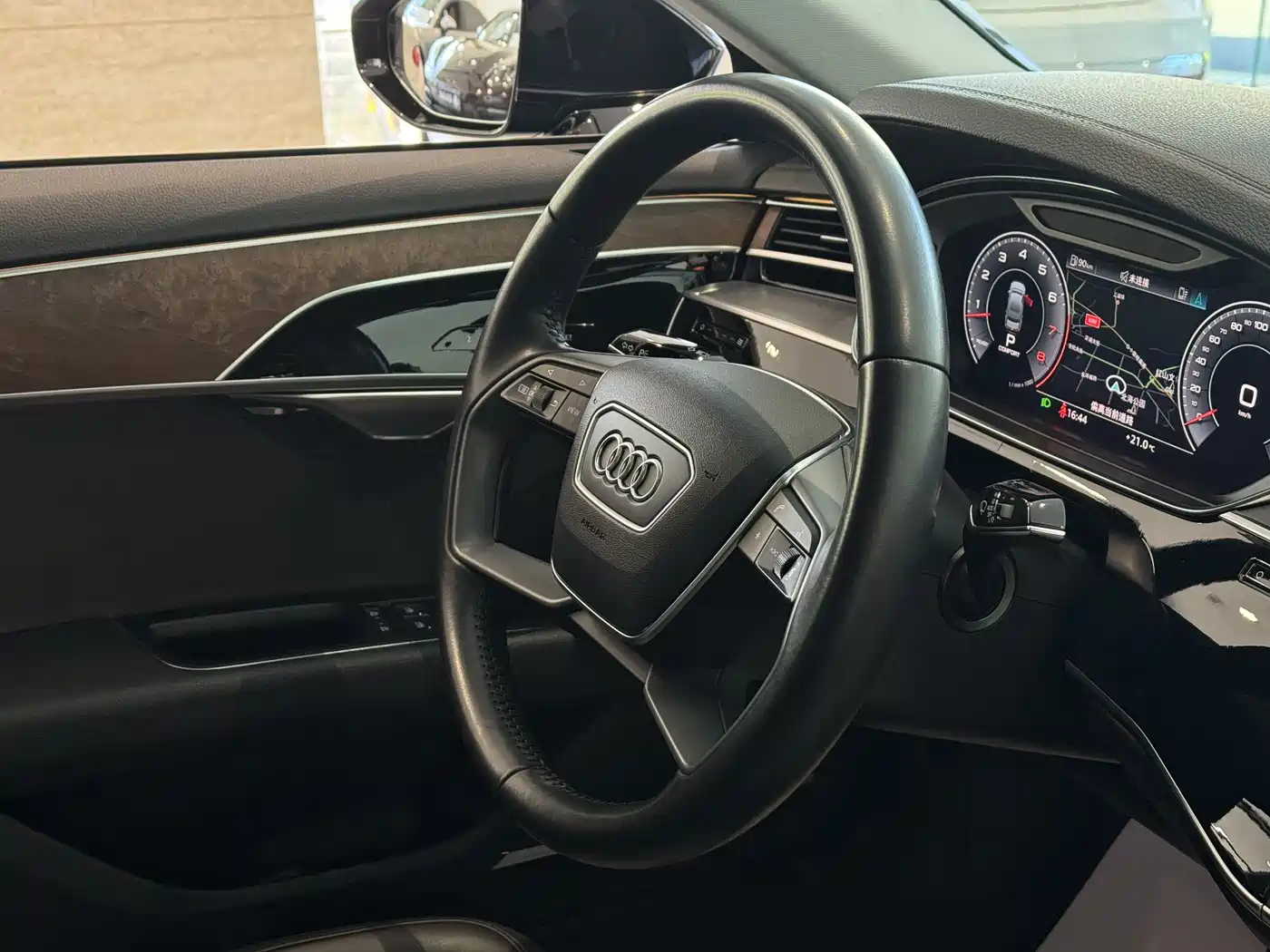 Audi A8 2018 A8L 55 TFSI quattro Launch Premium фото 16