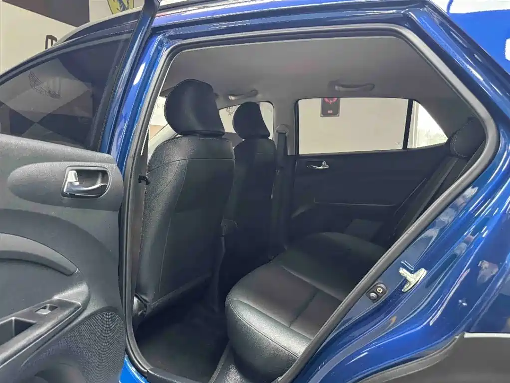Kia KX1 2021 1.4L CVT Fun Edition фото 8