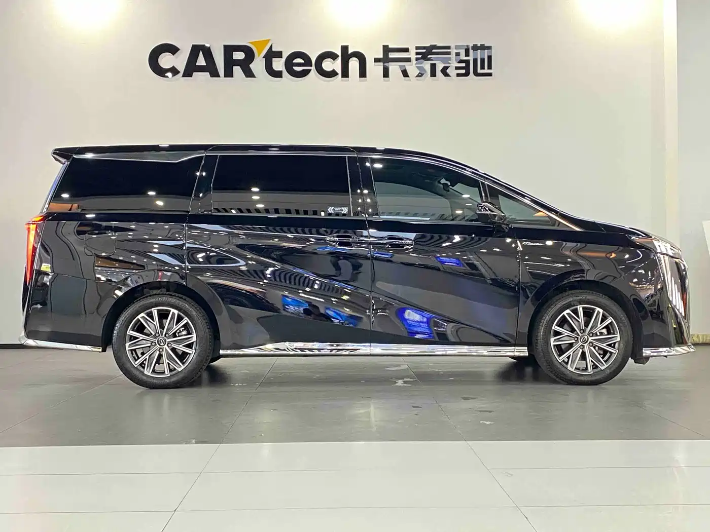 GAC Trumpchi Trumpchi M8 2024 Master Series 400T Premium Edition фото 4
