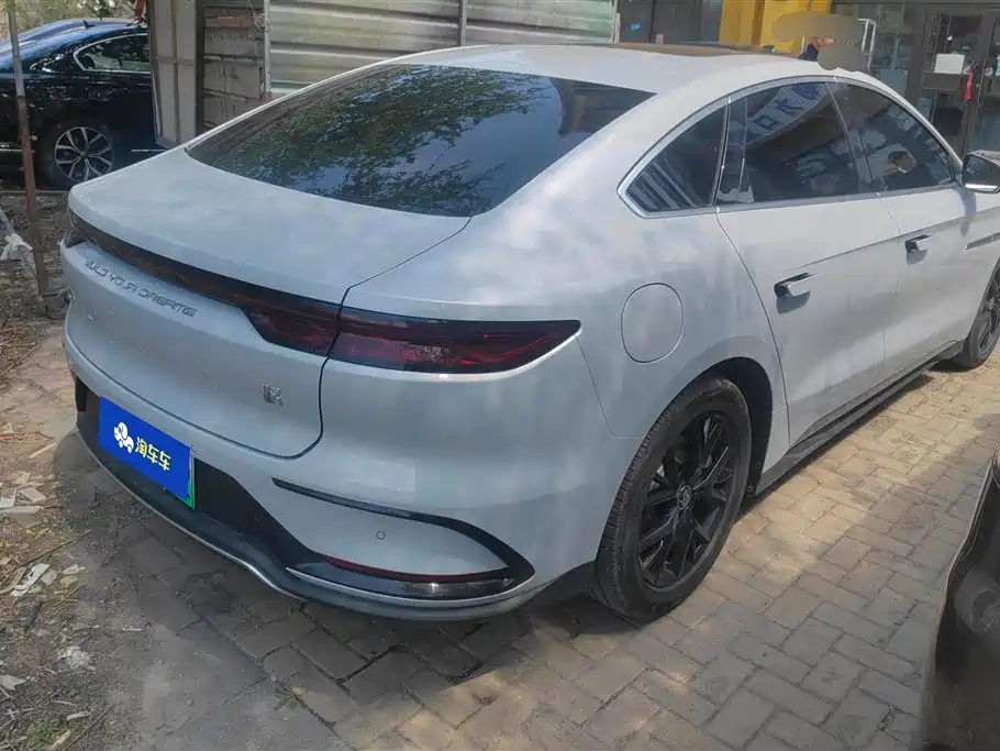 BYD Han 2025 DM-i 125KM Elite фото 3