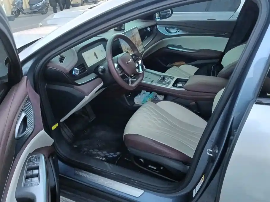BYD Seal 2023 2023 DM-i 1.5T 121km Flagship