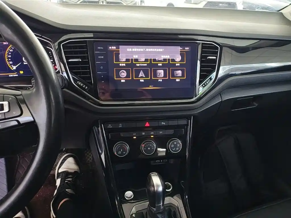 Volkswagen T-ROC 2022 280TSI DSG 2WD Comfort PLUS фото 13