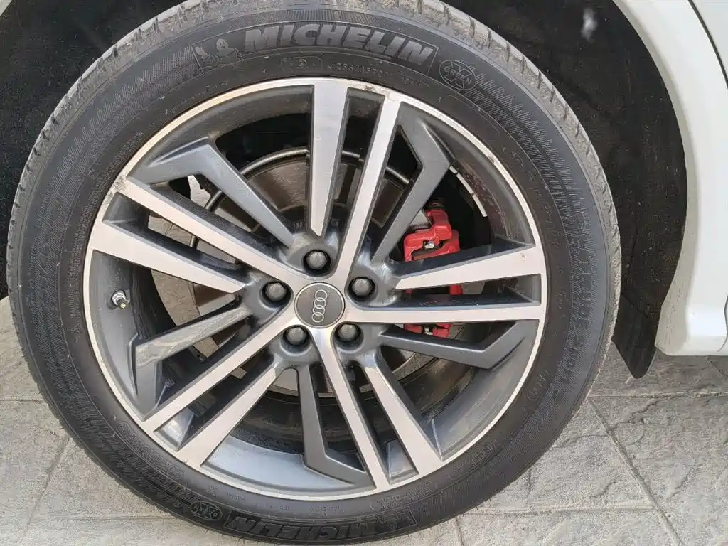 Audi Q5L 2020 40 TFSI Prestige Fashion фото 11