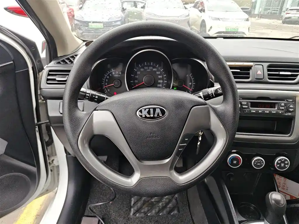 Kia K2 2015 Sedan 1.4L AT GLS фото 7