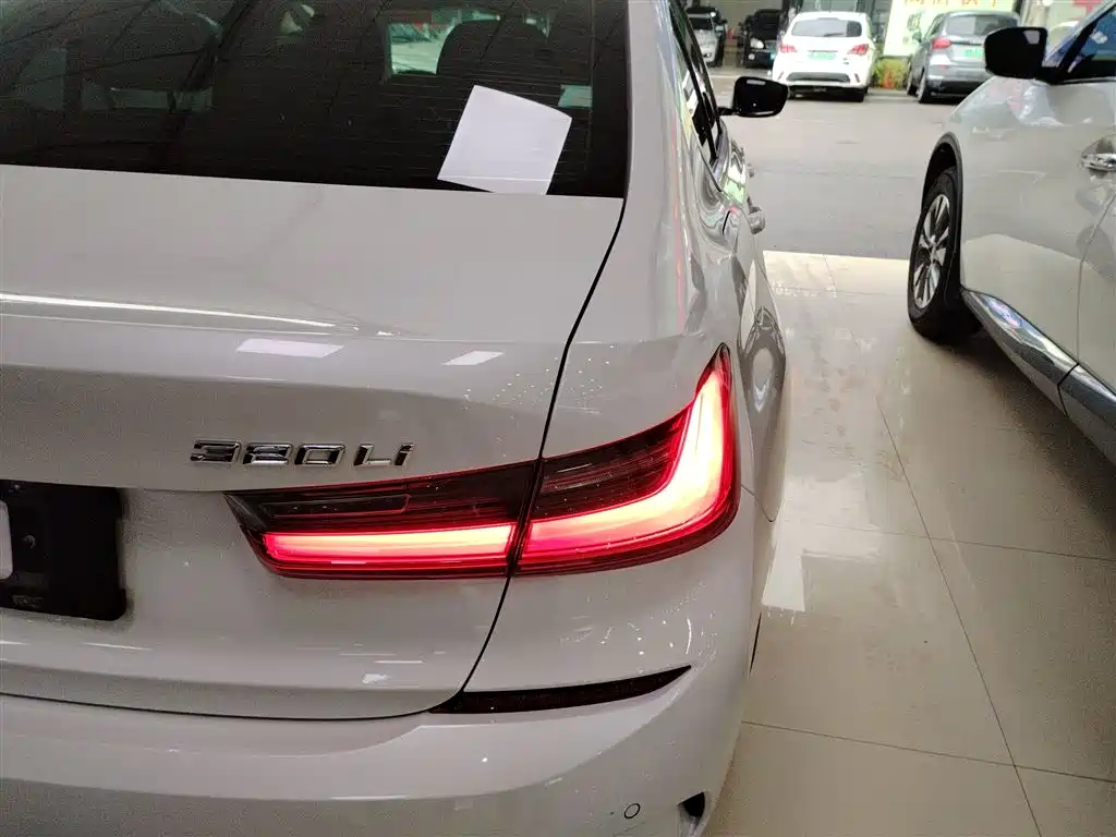 BMW 3 Series 2020 320Li M Sport Package фото 8