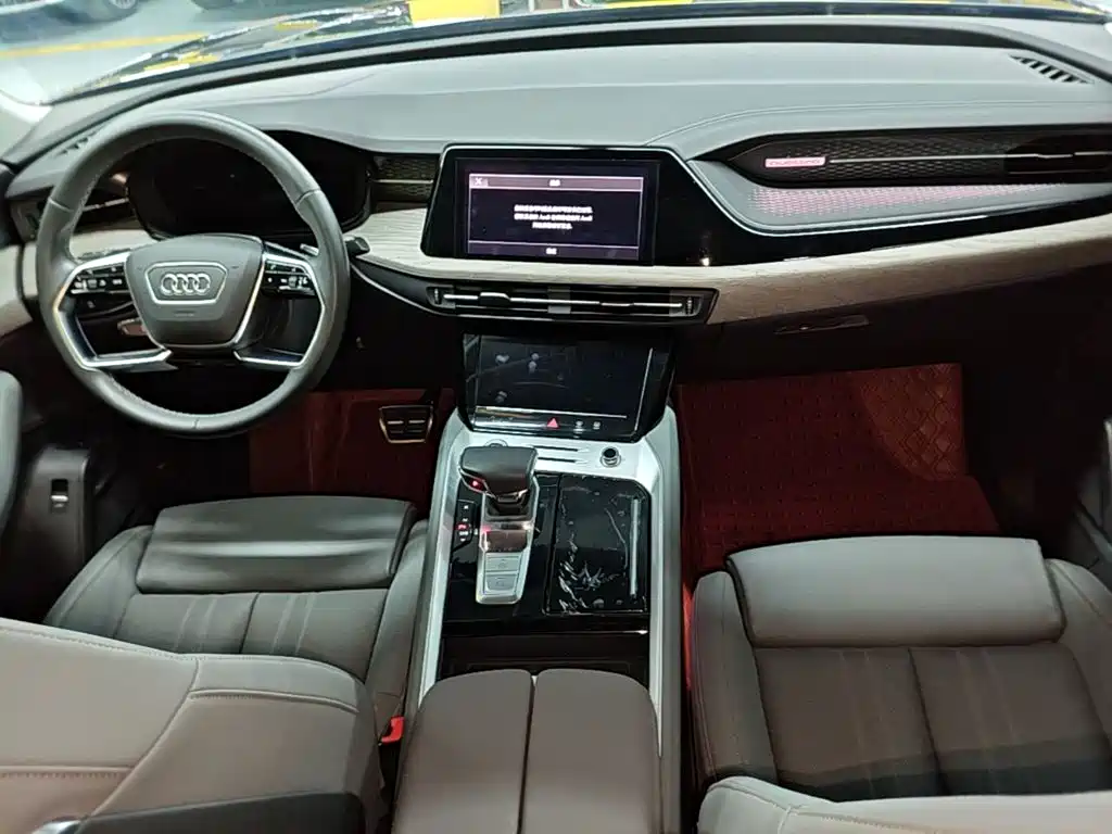 صورة 10 - Audi Q6