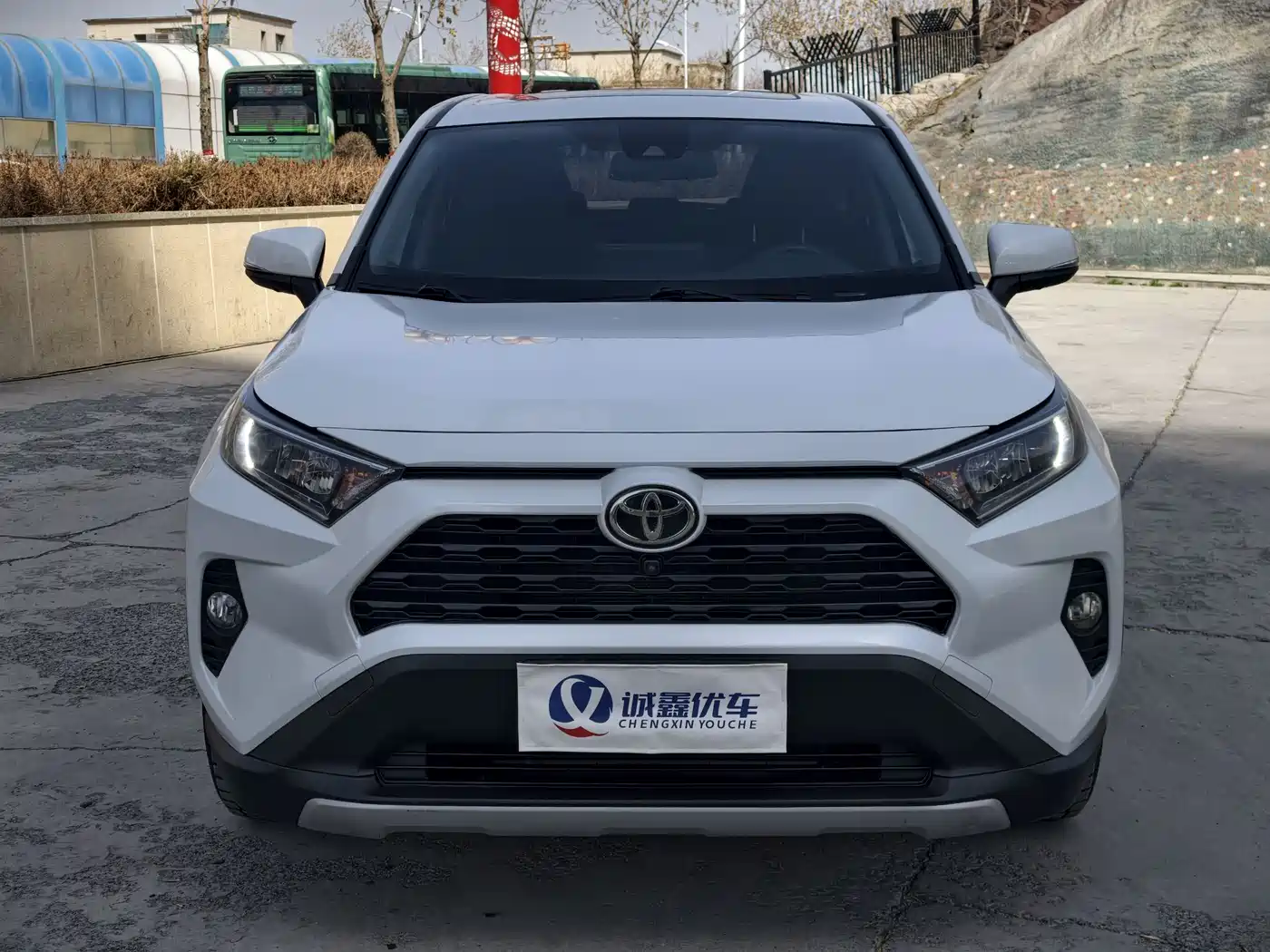 Toyota RAV4 Rongfang 2022 2.0L CVT 2WD Trend Edition фото 2