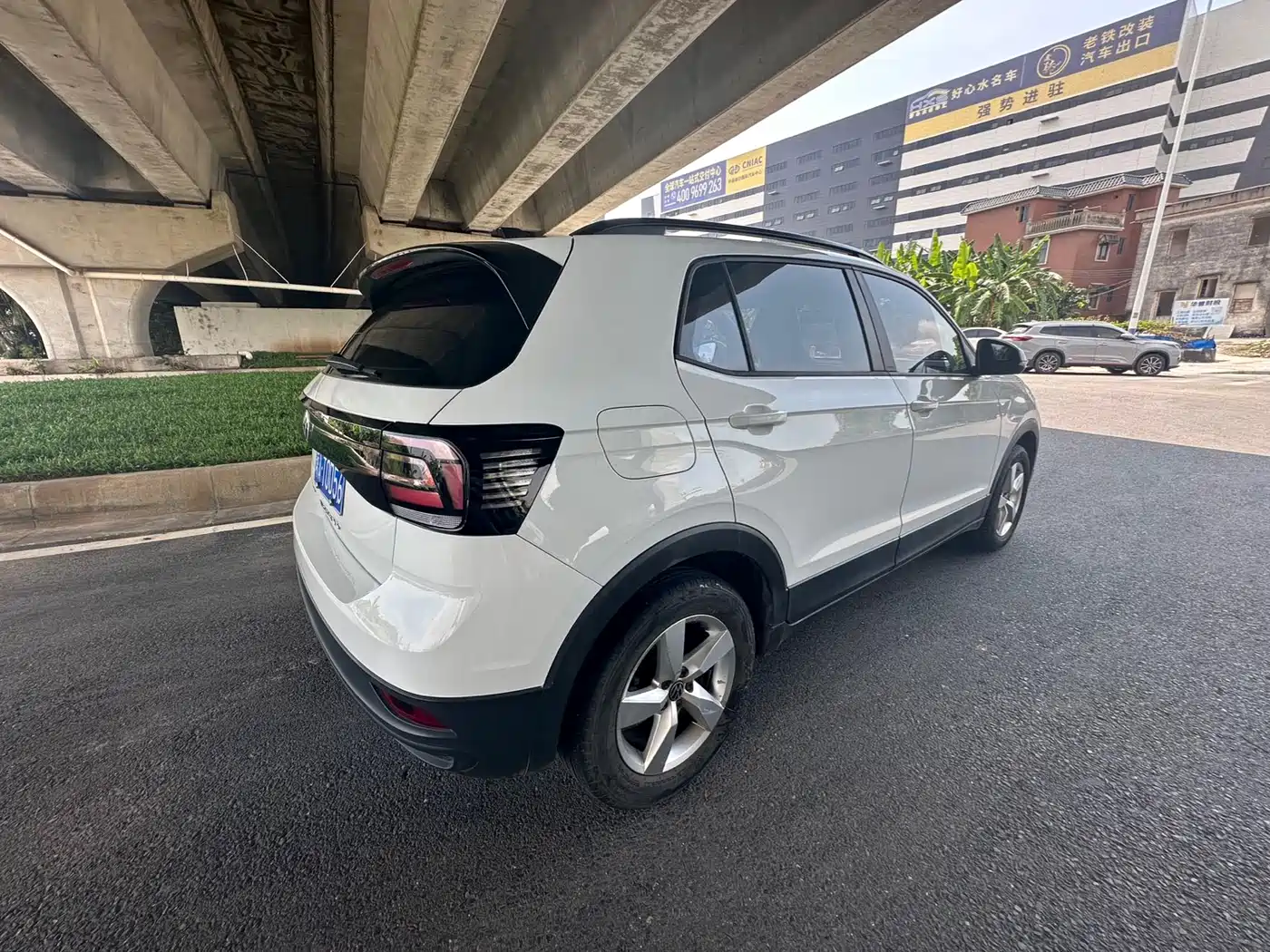 Volkswagen T-Cross 2023 1.5L Automatic Trend Edition фото 8