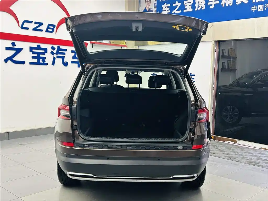 Škoda Kodiaq 2018 TSI330 5-seat FWD Luxury Premium фото 9
