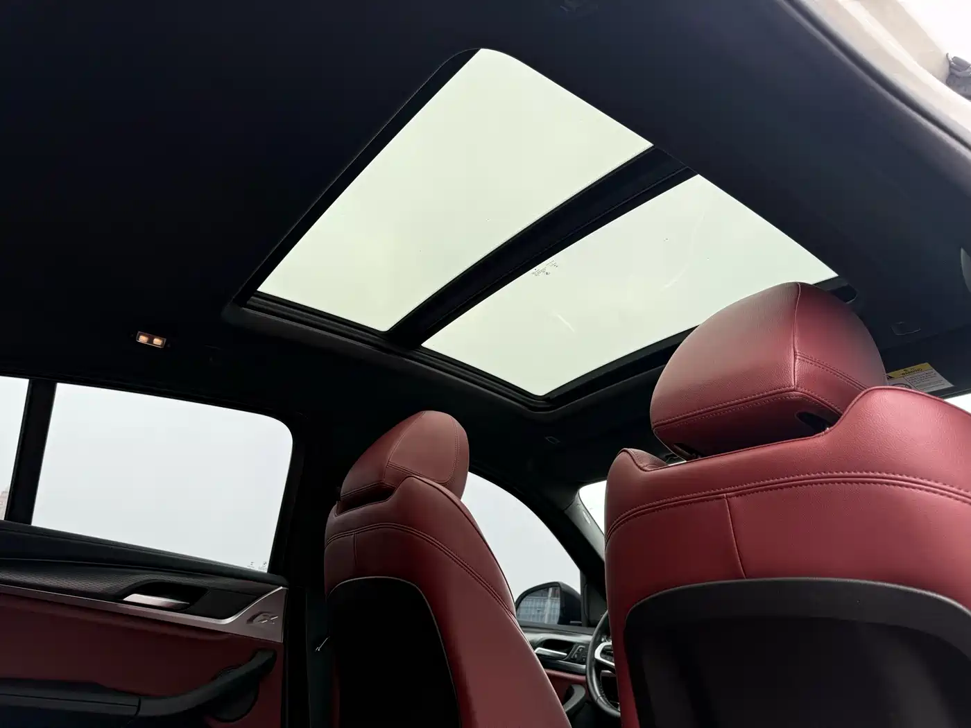 BMW X4 2022 xDrive 30i M Sport Package фото 27