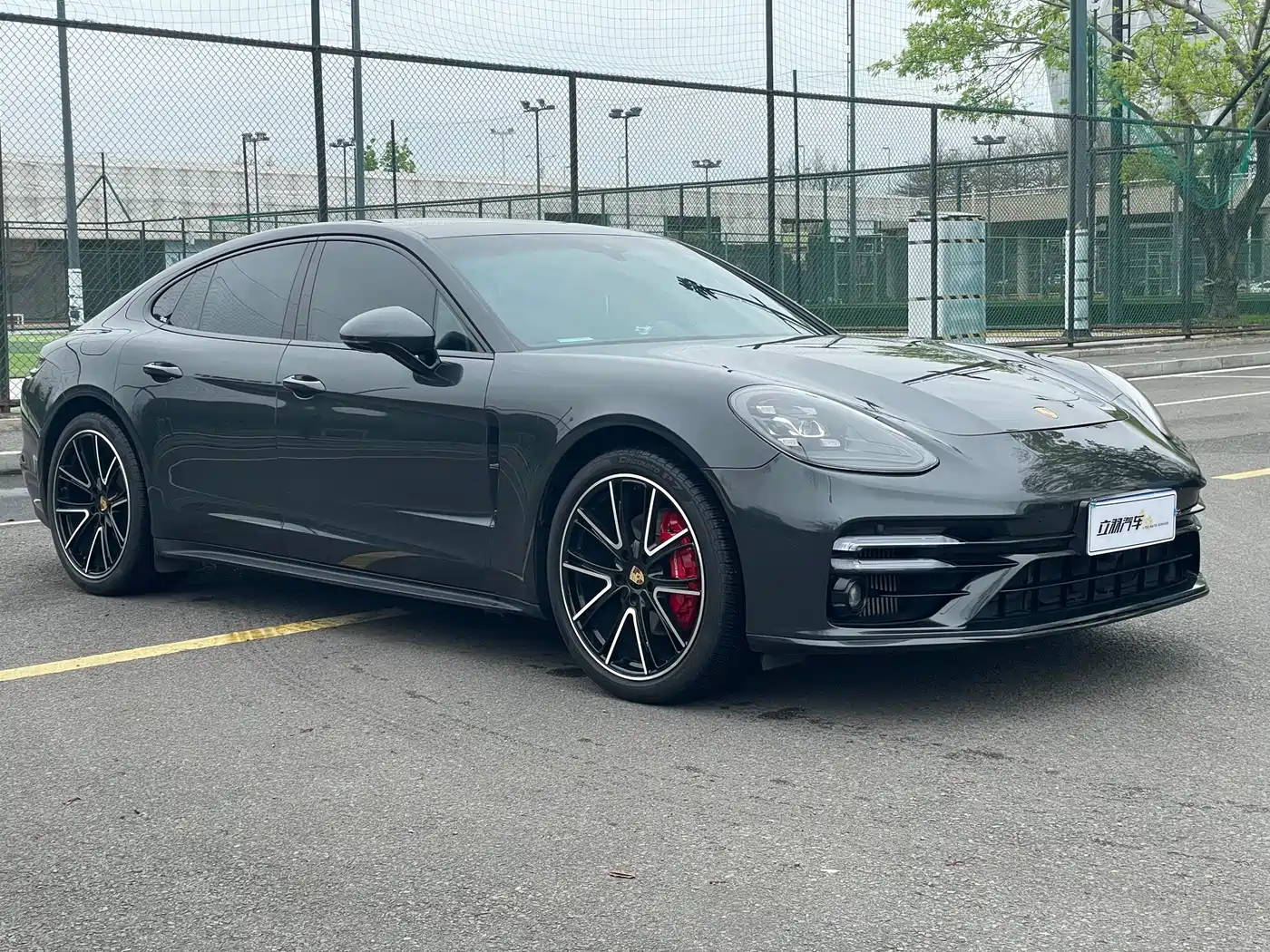 PORSCHE PANAMERA