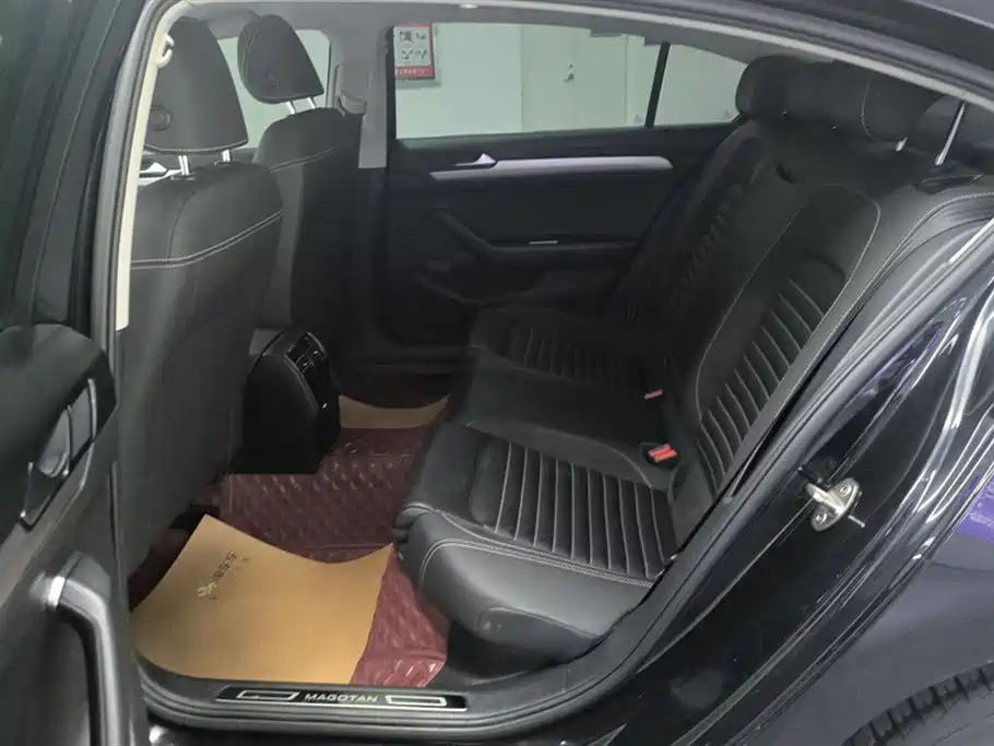 Volkswagen Magotan 2020 280TSI DSG Comfort фото 11