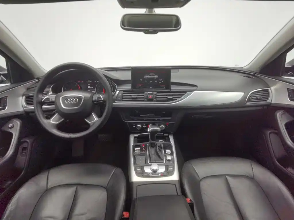 Photo 5 - Audi A6L