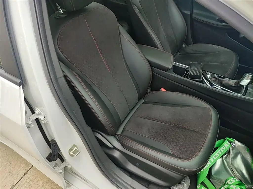 Buick Verano 2023 Pro GS Gale Edition фото 25