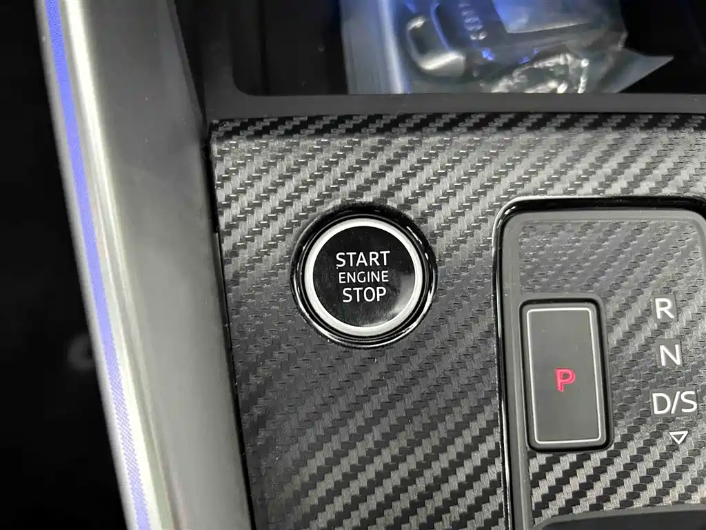Audi A3 2024 Model Sportback 35 TFSI RS Edition фото 4