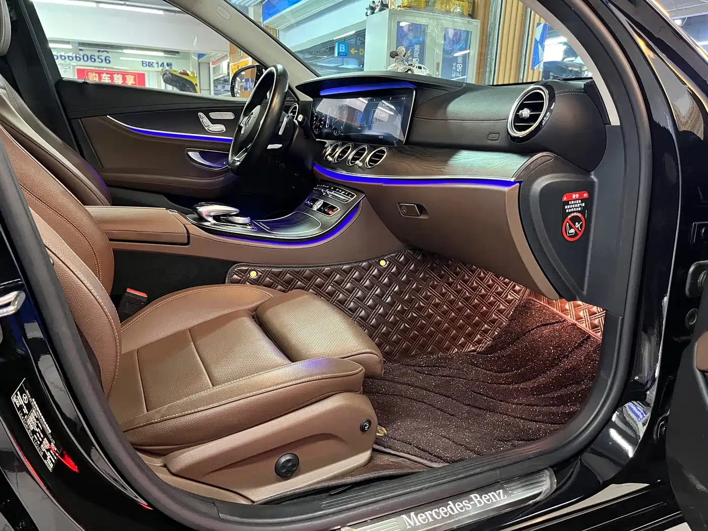 Mercedes-Benz E-Class 2018 E 200 L Sport фото 14