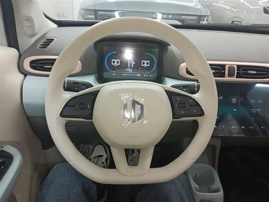 ZERO-RUNNING CAR ZERO RUN T03