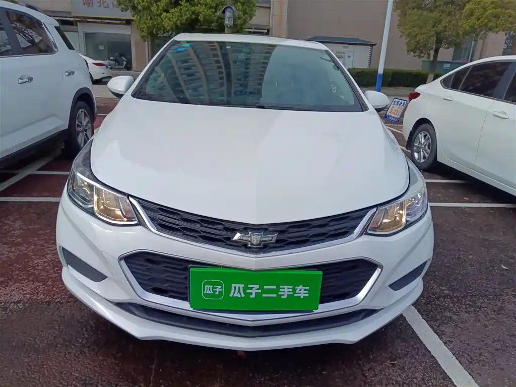 Chevrolet Cruze 2018 Facelift 320 Automatic Pioneer Edition фото 3