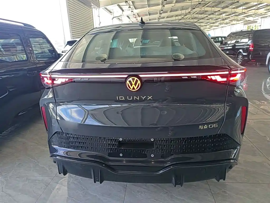 Volkswagen Unique 06 2025 Pure фото 6