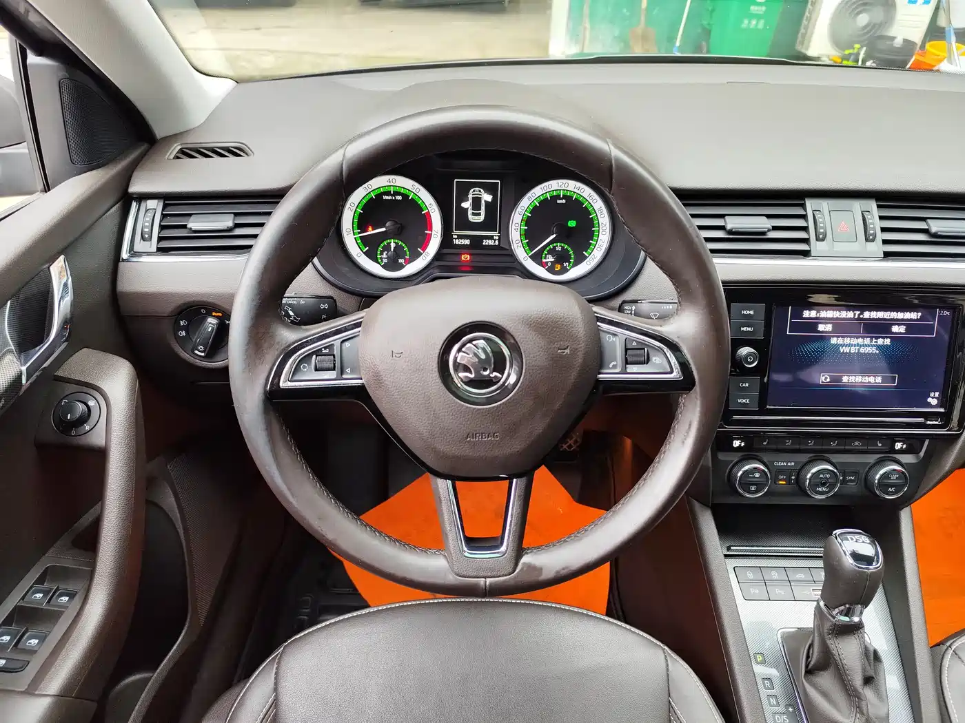 Škoda Octavia 2019 Wagon TSI280 DSG Flagship Edition China V фото 6